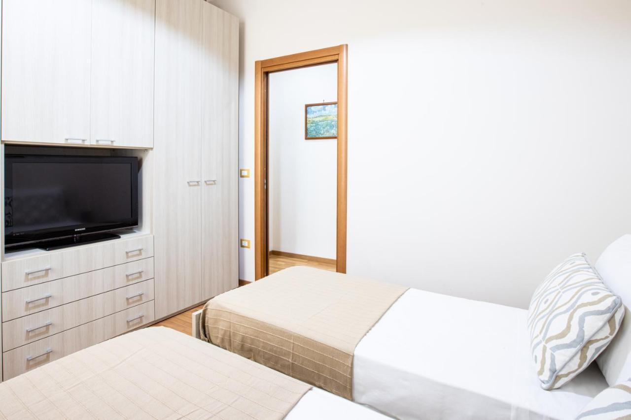 Sorrentovibes - Spacious 3 Bedrooms Apartment In Sorrento Oldtown Exterior photo